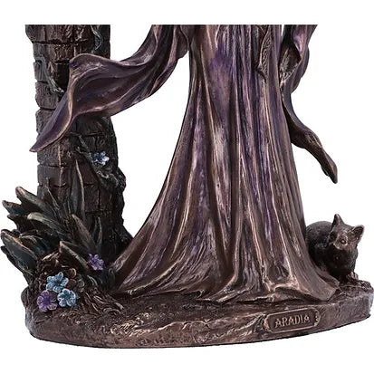 Aradia | Wiccan Queen of Witches Figurine | 25cm | Witchcraft