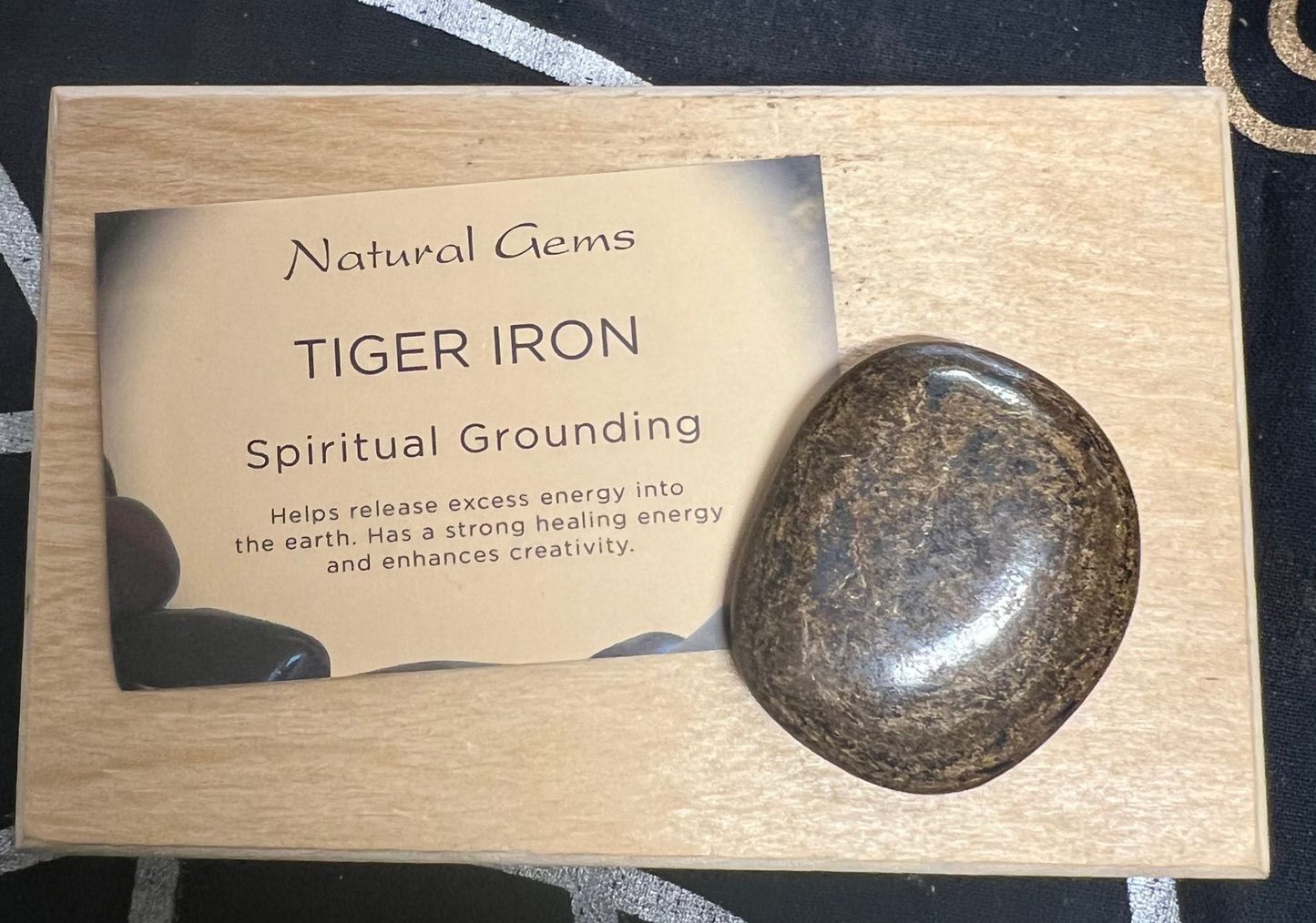 Tigers Iron Pebble | Palm Stone | Metaphysical