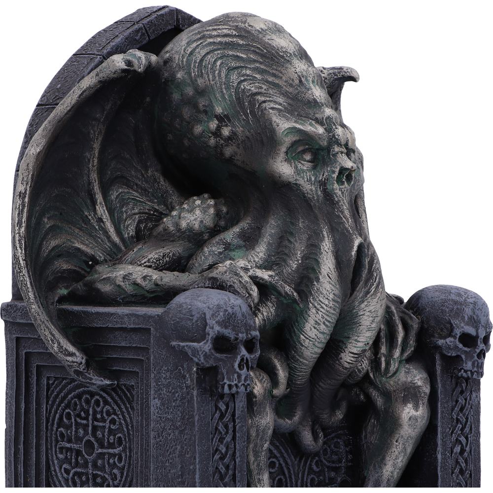 Cthulhu's Throne Figurine | 18.3cm | Dark Academia | Lovecraft